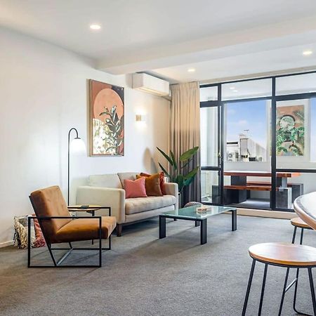 Spacious Character Apartment オークランド エクステリア 写真