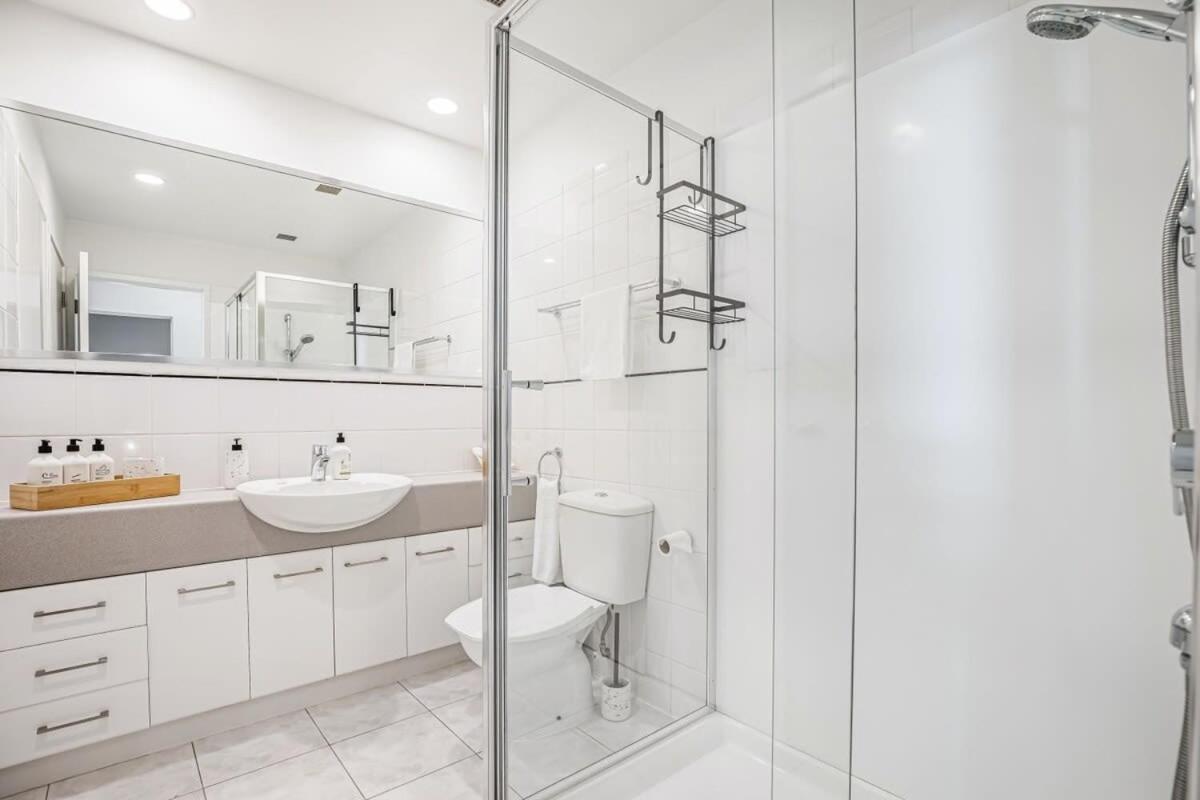 Spacious Character Apartment オークランド エクステリア 写真