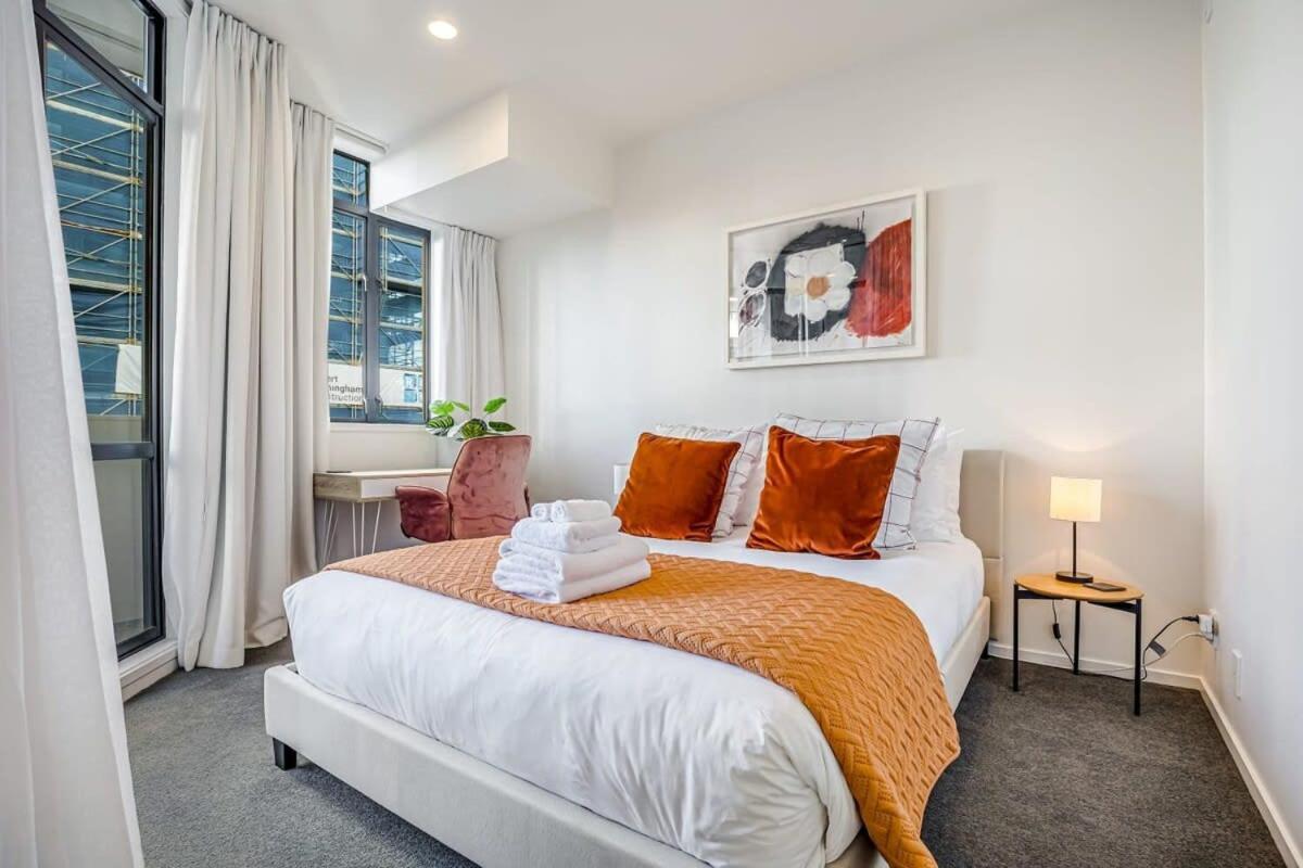 Spacious Character Apartment オークランド エクステリア 写真