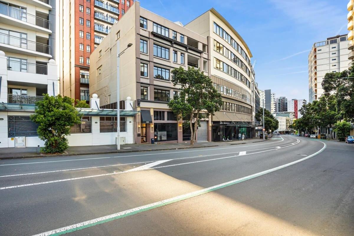 Spacious Character Apartment オークランド エクステリア 写真